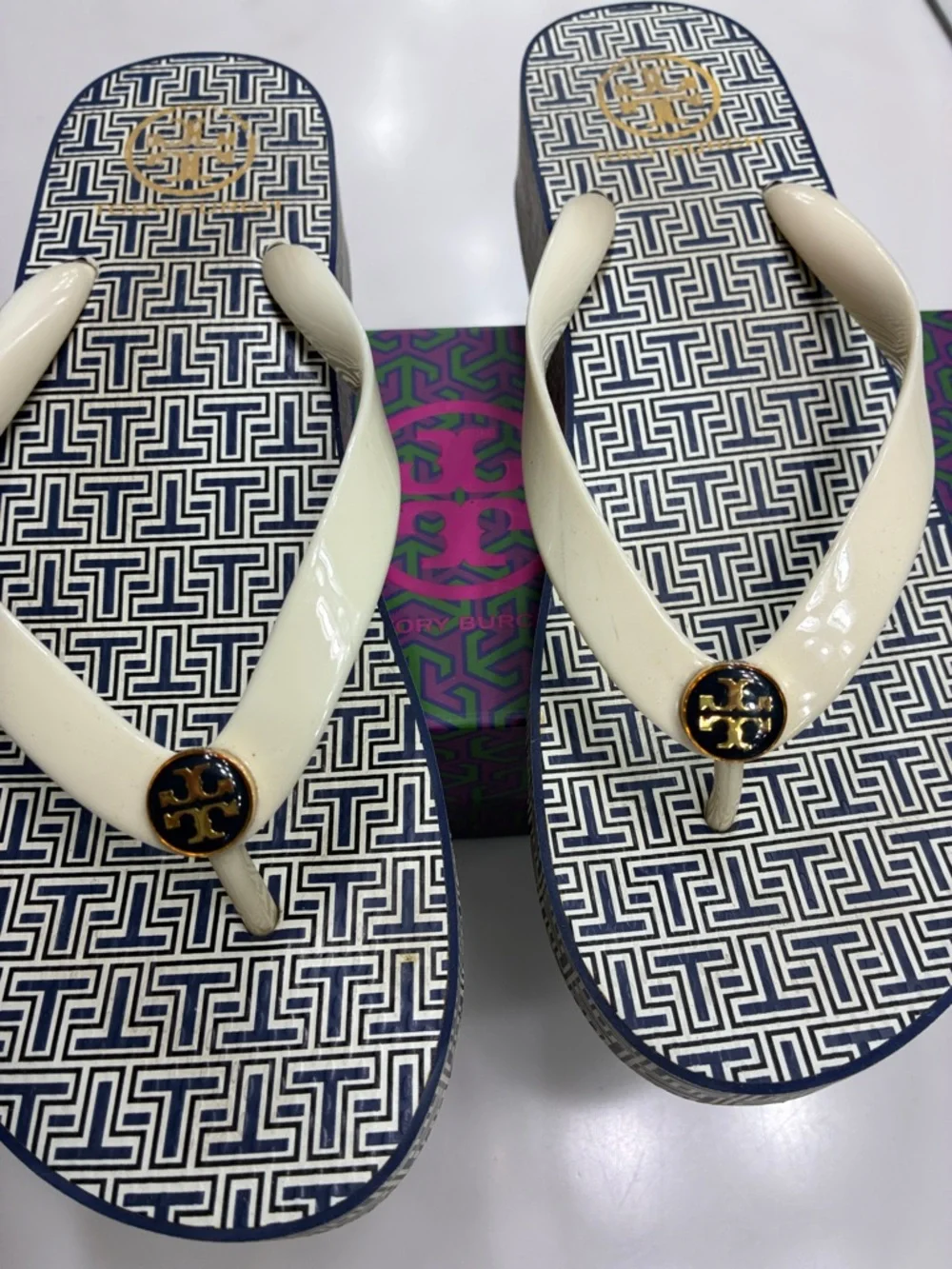 Tory Burch Navy T Platform Flip Flops with Cream Straps Size 10